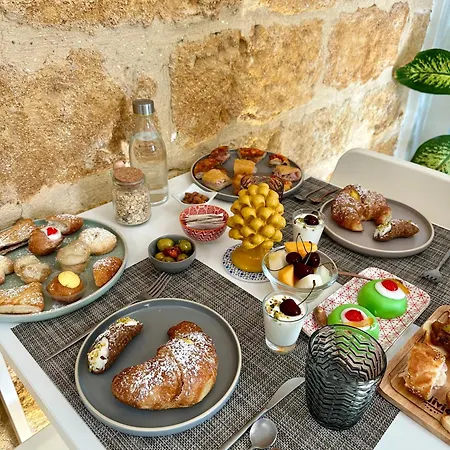 Nike Luxury Bed & Breakfast 4*