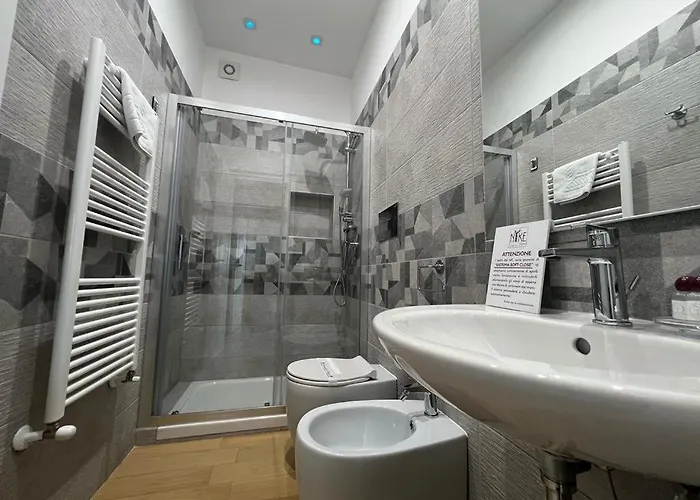 Bed & Breakfast Nike Luxury 4*